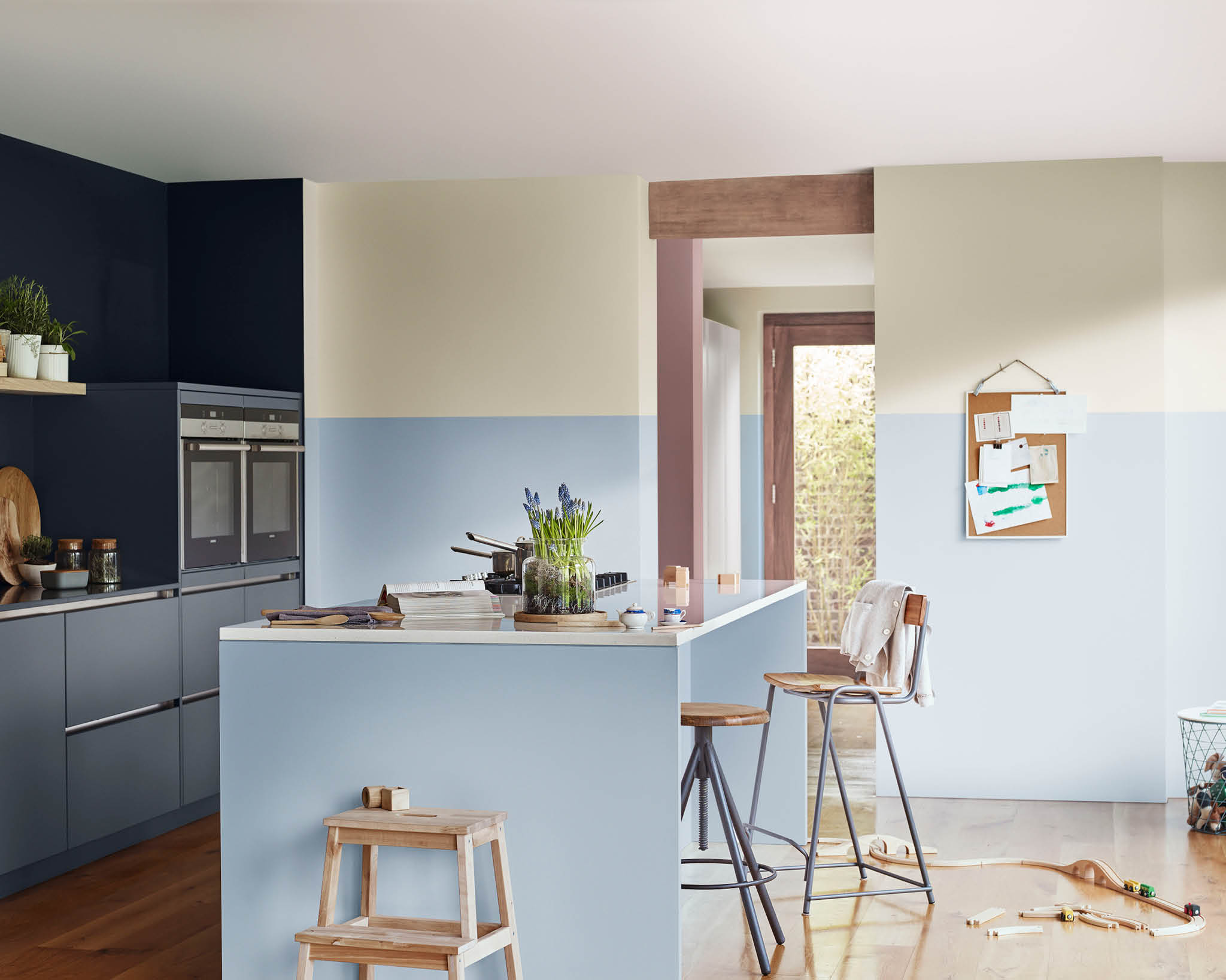 Natural blues and neutrals in a kitchen Cool blues and neutrals create calm