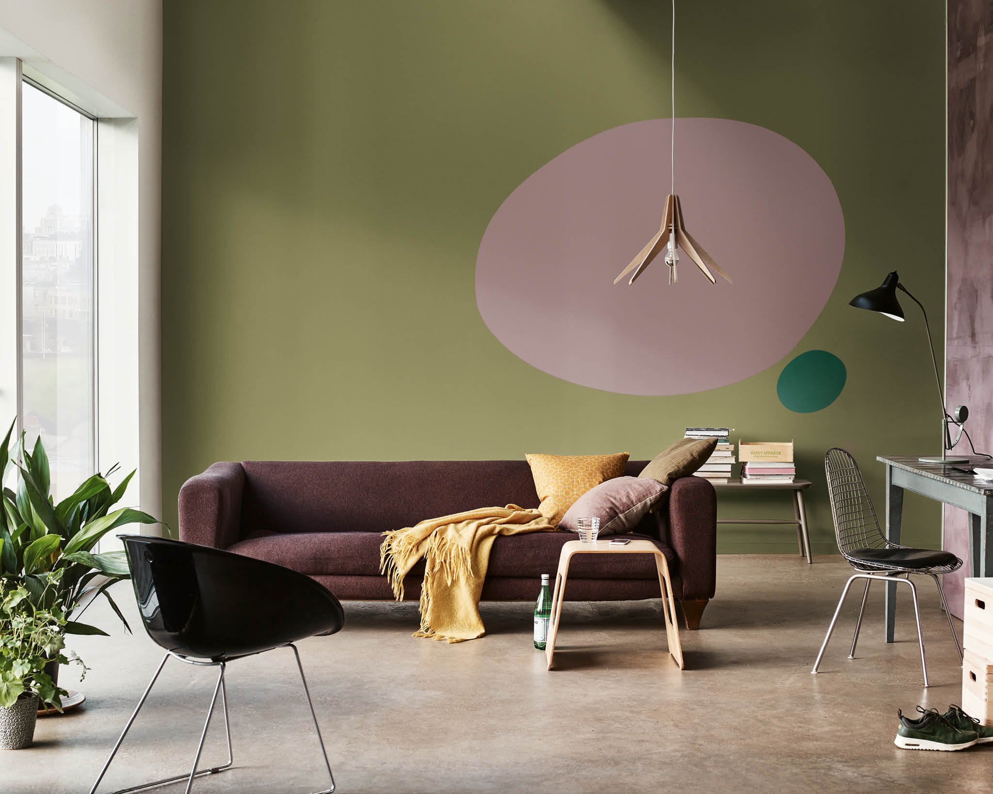 Green living room with oval Green living room with oval